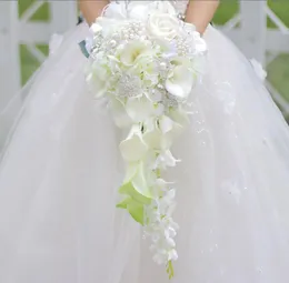 Anpassad droppsimulering Flower Wedding Bouquet White Calla Rose Hydrangea Diy Pearl Crystal Jewelry Brosch Bridal Bouquet9656224