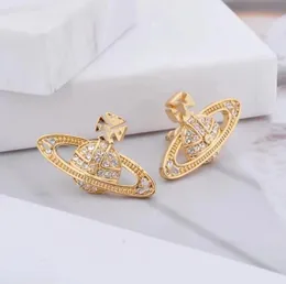 Studkvinnor Rostfritt stål Letter Designer örhängen 18K Guldpläterad extravagant Geometrisk kristallstrassörhängen för Lady Party Fashion