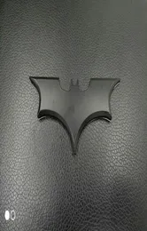 1pcs araba stili 3D serin metal yarasa otomatik logo araba çıkartmaları metal batman rozeti emblem kuyruk dekal motosiklet araçları araba aksesuarları1979061