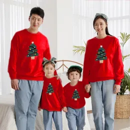 سترات حمراء للمباراة العائلية سانتا كلوز عيد الميلاد الكبار الأطفال بيجاماس أمي وابنتها Elk Xmas Sweatshirt ملابس عالية الجودة 231229