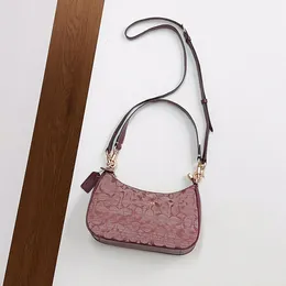 Klasik logo bea crossbody çanta tasarımcısı kadın moda lüks omuz çantası tasarımcısı bayan altı koltuklu tasarımcı sous les bras pour femme ch139