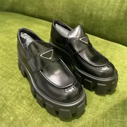 Monolit Tasarımcı Kalın Topuklu Loafers Mat Yuvarlak Toe Tek Parça Kadınlar Günlük Anti Slip Shoe Oxford Kalın Üçgen Logo Siyah Beyaz Deri Lüks Elbise Ayakkabı