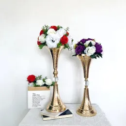 10pcs 꽃병 트럼펫 모양 골드 크리스탈 웨딩 테이블 중심 이벤트 도로 주택 장식을위한 섬세한 꽃 화병 리드