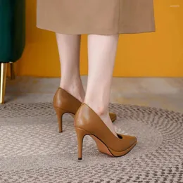 Elbise ayakkabıları gerçek deri kadınlar zarif yüksek topuklu bayan pompaları sivri uçlu ince stiletto ziyafet özlü el yapımı