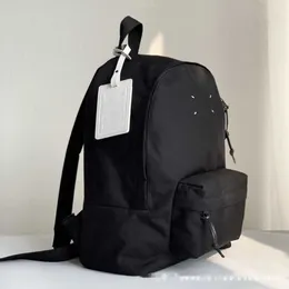 Margiela Marca de Moda Magilla Bolsa Grande Capacidade Homens e Mulheres MM6 Lazer Bolsa de Viagem Mochila 230815