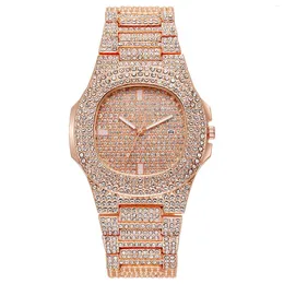 Orologi da polso Orologi con diamanti pieni di lusso Dialy al quarzo da donna per il regalo di compleanno del fidanzato