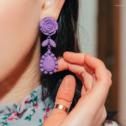 ダングルイヤリングファッション誇張ラッカー紫色の花の水滴長い気質