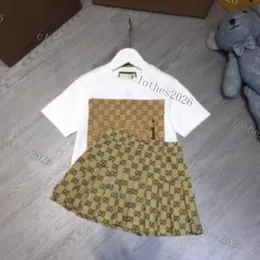 Set di abbigliamento Set di vestiti per neonate Abiti di design per bambini Set di abbigliamento di lusso per bambini Gonna per ragazze Set di vestiti classici per bambini Abbigliamento da lettera