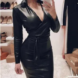 Neues langärmeliges PU-Leder für Damen, lässig, schwarz, nasses Aussehen, Körperbandage, Party, Gürtel, Bleistift, Cocktailclub, Minikleid 231230