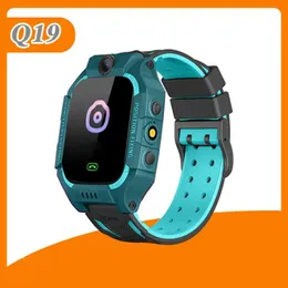 시계 Q19 Smart Watch Watch SOS 카메라 베이비 LBS 포지션 레이션 추적기 스마트 어린이 음성 채팅 손전등 어린이