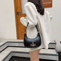 Viviennely Westwoodly Underarm Bag 새로운 인기있는 패션 초승달 핸드백 완두콩 가방 어깨 크로스 바디 백