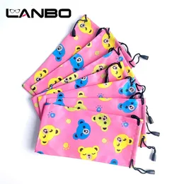 Lanbo 100pcslot 189cm Pouch Eyewear Accessories Glasögon rosa tecknad fodral mjuka glasögon grossist solglasögon stora S88 231229