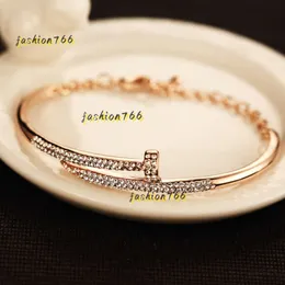 Bangle 2024 New Fashion Micro Inlaid Zircon Letter Bracelet Women Luxury Bracelet Charm Female Bracelet Wedding Party Banquet Valentine's Day Jewelry Accessories