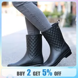 Women Ankle Rain Boots Non-Slip Fleece Removable Waterproof Water Shoes Woman Slip-on Cartoon Rainboots Wellies 231229