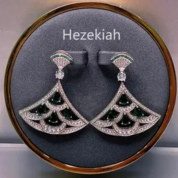 Hezekiah 925 Tremella Needle Earrings Big skirt Eardrop Temperament lady Dance party High-end quality Luxury fashion Tassels Earri263e