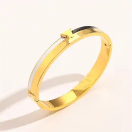 Alta qualidade designer de aço inoxidável charme pulseiras moda homens mulheres marca carta aços selo annulus pulseira luxo ouro plat265h