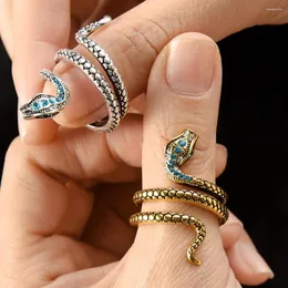 Cluster Rings Punk Coiled Snake For Women Multicolor Cz Stones Dance Party Justerbar Finger Ring Special Girl Gift Personlighetsmycken