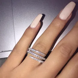 2021 moda feminina de zircão incrustado com pedras laterais anel de três anéis surround design all-match luxo festa jóias gift210c