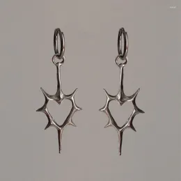 Orecchini pendenti Goth Thorn Heart Croce di moda coreana per le donne Punk Charms Orecchino Gioielli Grunge Accessori vintage Hip Hop