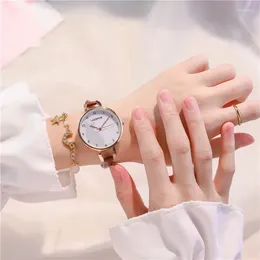 손목 시계 패션 라운드 쿼츠 미니 스테인리스 디지털 다이얼 캐주얼 시계 가죽 스트랩 세련된 시계 방수 손목 시계
