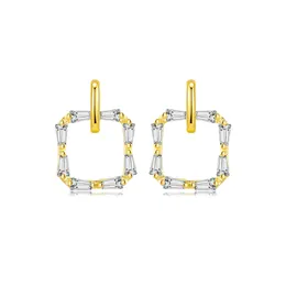 Ultra Simple Style Stud أقراط S925 Silver Micro Set Zircon Square Square Earrings European Women Fashion أقراط حفل زفاف عشاء مجوهرات عيد الحب هدية SPC