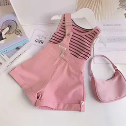 Комплекты одежды Menoea Summer Baby Girls Fashion Suspend Suit Casual Striped Tshirt Tops Shorts Suits Kids Clothing Outfit 230630