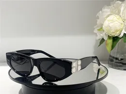 Neue Modedesign-Sonnenbrille 0095D Cat-Eye-Rahmen mit Diamantverzierung, einfache und beliebte dekorative UV400-Schutzbrille