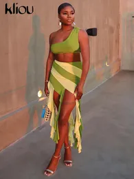 İki Parçalı Elbise Kliou Hipster High Street Set Kadın Kıyafetleri Seksi Katı Tek Omuz Bandaj Backless + Benzersiz Şerit Panelli Etek 230630 Tops