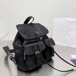 Mochila preta estilosa vintage Pratop Art Mochila de grife bolsa escolar de viagem bolsa à prova d'água para homens e mulheres bolsas de náilon
