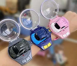 ElectricRC Car 24G Mini Watch Controll Cute RC följer med din barngåva till pojkar på födelsedags julleksak 230630