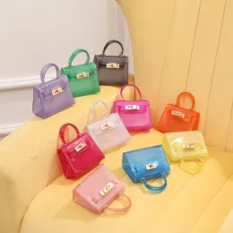 Designer handväskor flickor gelé handväskor transparent mini godis färg glitter pvc prinsesse väska handväska mode axel väska