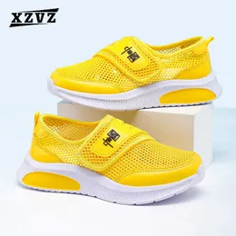 Sneakers XZVZ Çocuklar Sneakers Nefes Örgü Çocuk Rahat Ayakkabılar Sevimli Toka Tasarım Erkek Kız Düz Ayakkabı Hafif Çocuk AyakkabılarıHKD230701