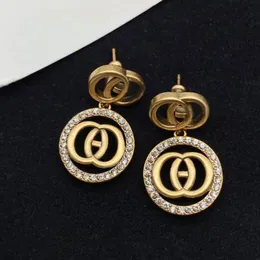 Nunca desbota designer de luxo grande diamante G garanhão pendente Ouro 18k letras femininas logotipo gravado brincos de gota joias de casamento para meninas
