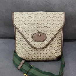 Luxurys tasarımcısı naylon totes çapraz vücut debriyaj çantaları yüksek kaliteli neo vintage yaz messenger el çantası kadınlar moda moda hobo pochette omuz zarf