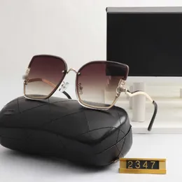Дизайнерские солнцезащитные очки Channel Fashion Поляризованные солнцезащитные очки высокой четкости Street Photo Большая коробка Серые солнцезащитные очки