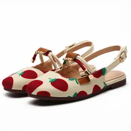 Sneakers HoneyCherry Girl's Summer Fashion Strawberry Pattern Sandals Soft Bottom Princess Wrap Toe Sandals Girl ShoesHKD230701