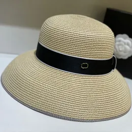 디자이너 여자 밀짚 모자 여름 해변 양동이 모자 패션 Casquette C 넓은 가장자리 모자 어부의 모자 망 Sunhat 바이저 야구 모자 237011C