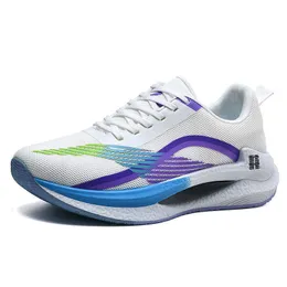 Ny ankomst Lätt rinnande sneakers MENS KOMENS BEACHABLE Mesh Racing Trainers Running Shoes