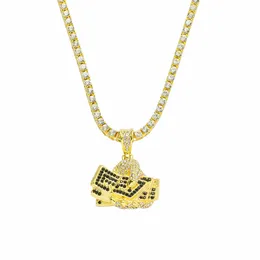 Hip Hop-rappare Shiny Diamond Pendant Gold Necklace Cash in Hand Full Zircon Pendant Copper Micro-Inset Zircon Jewelry 50cm Night Club Tennis Chain 1390