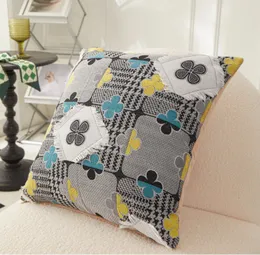 Europejska luksusowa Chenille Fabric Sofa Poduszka Plaid Jacquard Style Rzut Pillow Case 45x45 Rozmiar do dekoracji domu poduszka/dekoracyjna