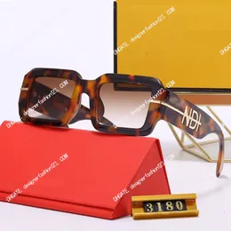 f7f52261-0175-4780-b6c1-