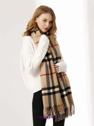 Fashion Bur Home women's scarves for winter and autumn Plaid scarf women in a new style of British classic cashmere like dual purpose 2023 plaid shawl