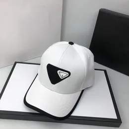 Moda Ball Cap Mens Designer Beyzbol Şapkası Lüks UNISEX CAPS ayarlanabilir şapkalar sokak takılmış moda sporları nakış