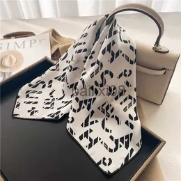 Schals Mode Seide Satin Kleiner Haarschal für Frauen Quadratischer Hahnentrittmuster Halskrawatte Hand Handgelenk Foulard Bandana Kerchief Echarpe 2023 J230801