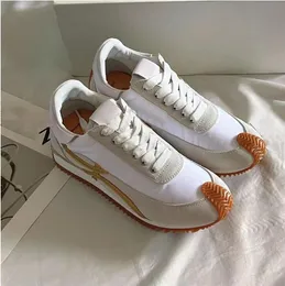 2023 New Waffle Forrest Gump shoes sneakers color matching retro German training casual shoes increased platform women's shoes couple shoes.