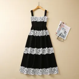 2023 Summer Black Contrast Color Paneled Lace Dress Spaghetti Strap Square Neck Midi Abiti casual S3Q020621 Plus Size XXL