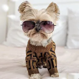 Odzież dla psów jesienno-zimowa odzież dla zwierząt modne wyszywane litery sweter dla szczeniaka luksusowe projektanci Clohes Brown Sizexs-Xxl 2021 Dhs Dhbzu