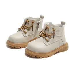 Stövlar 2023 Nya våren/hösten Baby Boots Leather British Style Boys Fashion Boots Rubber Sole Zip Side Toddler Girls Ankle Boots 1525