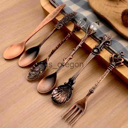 Set di stoviglie 6 pezzi Testa di scettro corona Manico lungo Caffè Dessert Cucchiaio Forchetta Stoviglie Posate occidentali Cucina Cibo Stoviglie Set da tavola x0703