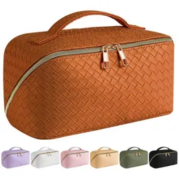 Ny kosmetisk väska med stor kapacitet Lätt lyxig lädervävd kosmetisk förvaringsväska Ins stil kosmetisk väska 230314